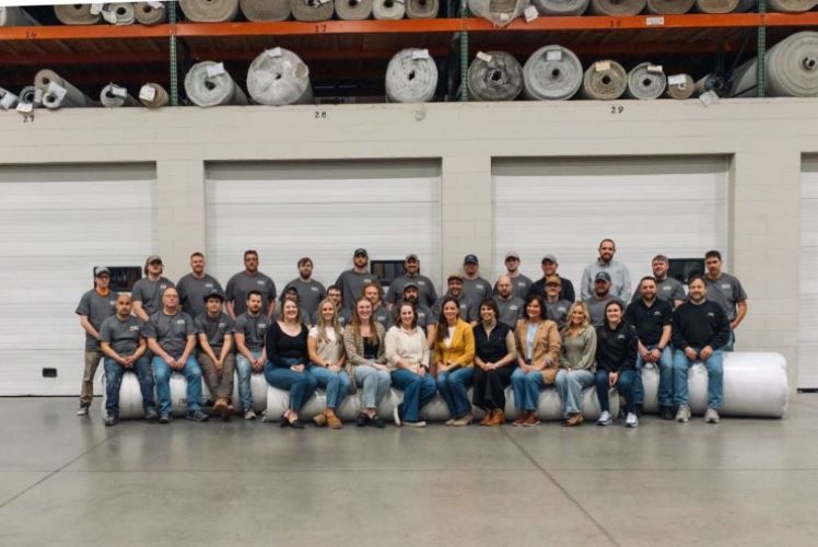 Team photo of the entire staff at DM Interiors 